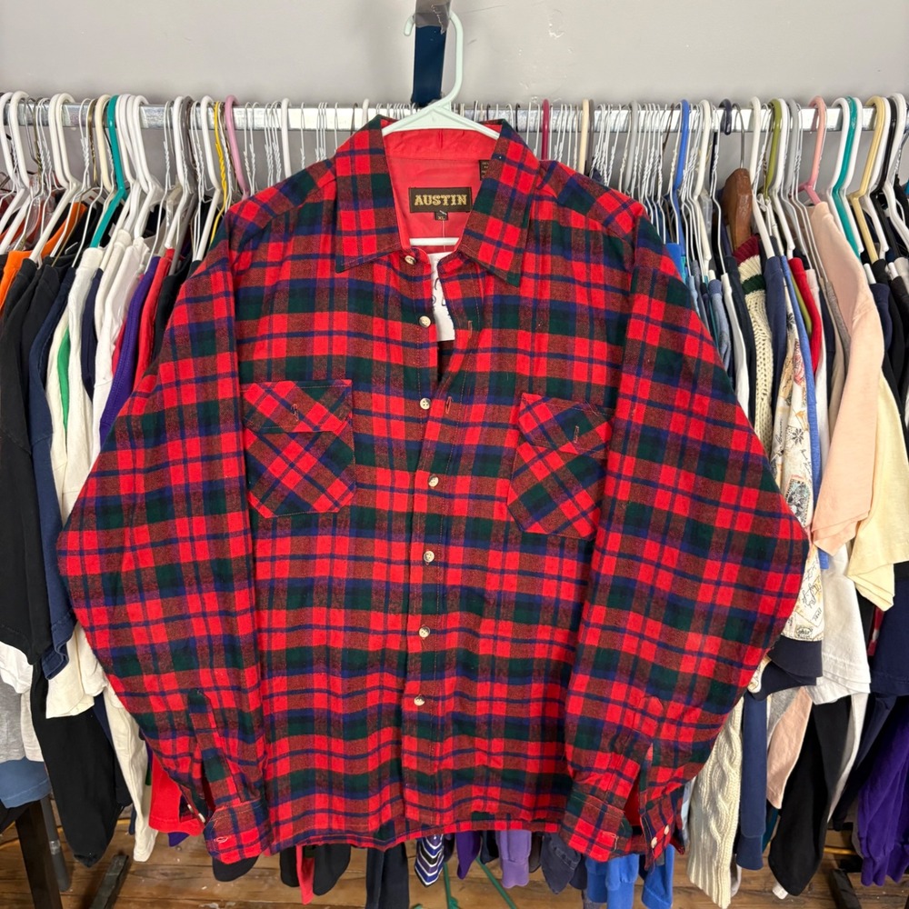 Austin Vintage Red Plaid Flannel Shirt Mens XL Long Sleeve Acrylic Button Down